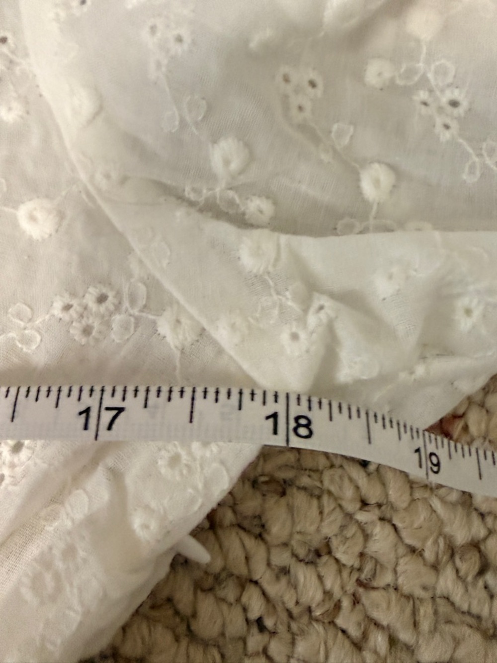 Tulip B White Eyelet Embroidered Peplum Top L NWT Boho Cottagecore - Picture 4 of 7